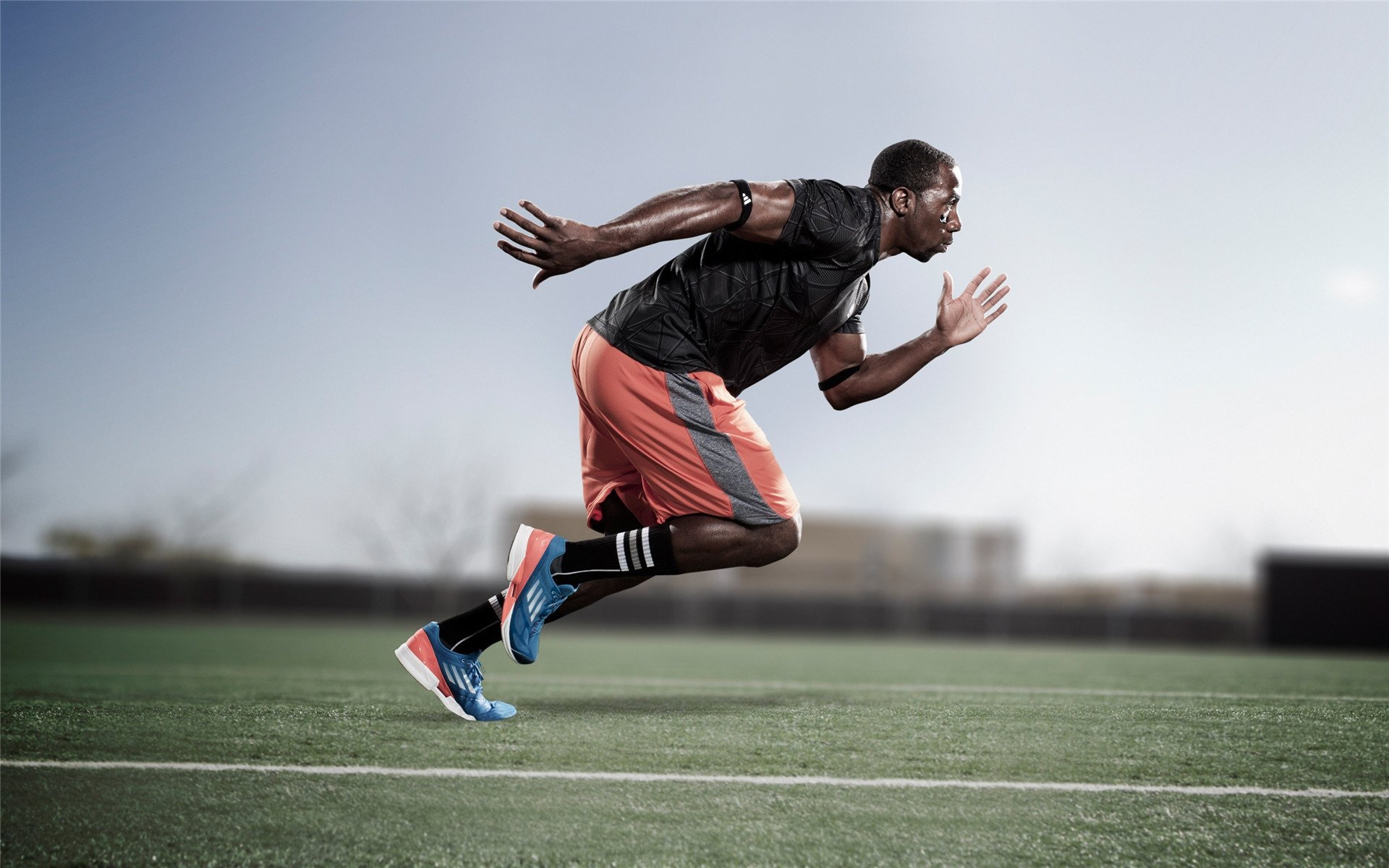 巴利亚多利德围绕核心组织展开阵地推进，巴利亚多利德对毕巴