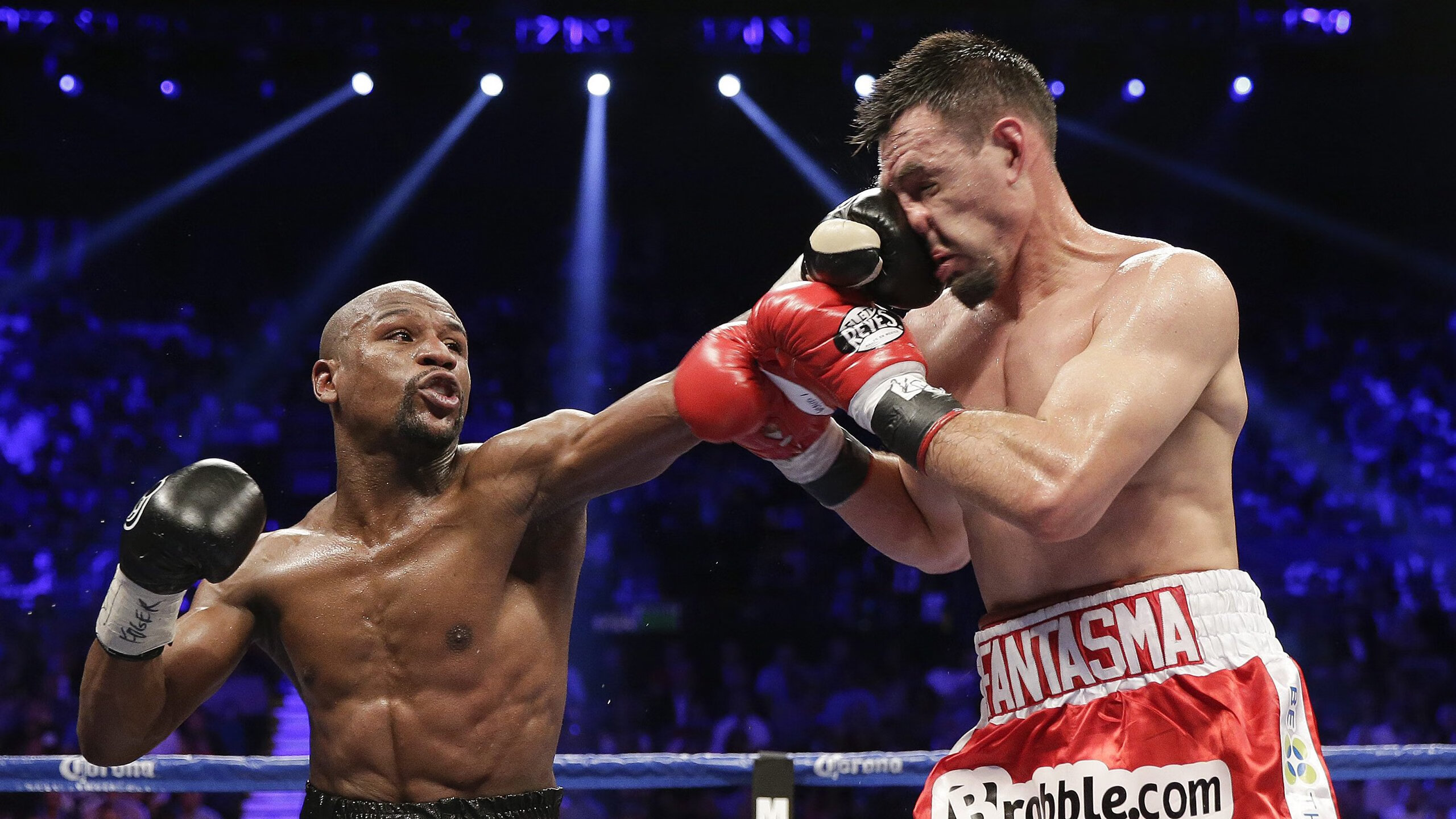 《FIFA》“虚拟足球大赏”各路英豪集结！